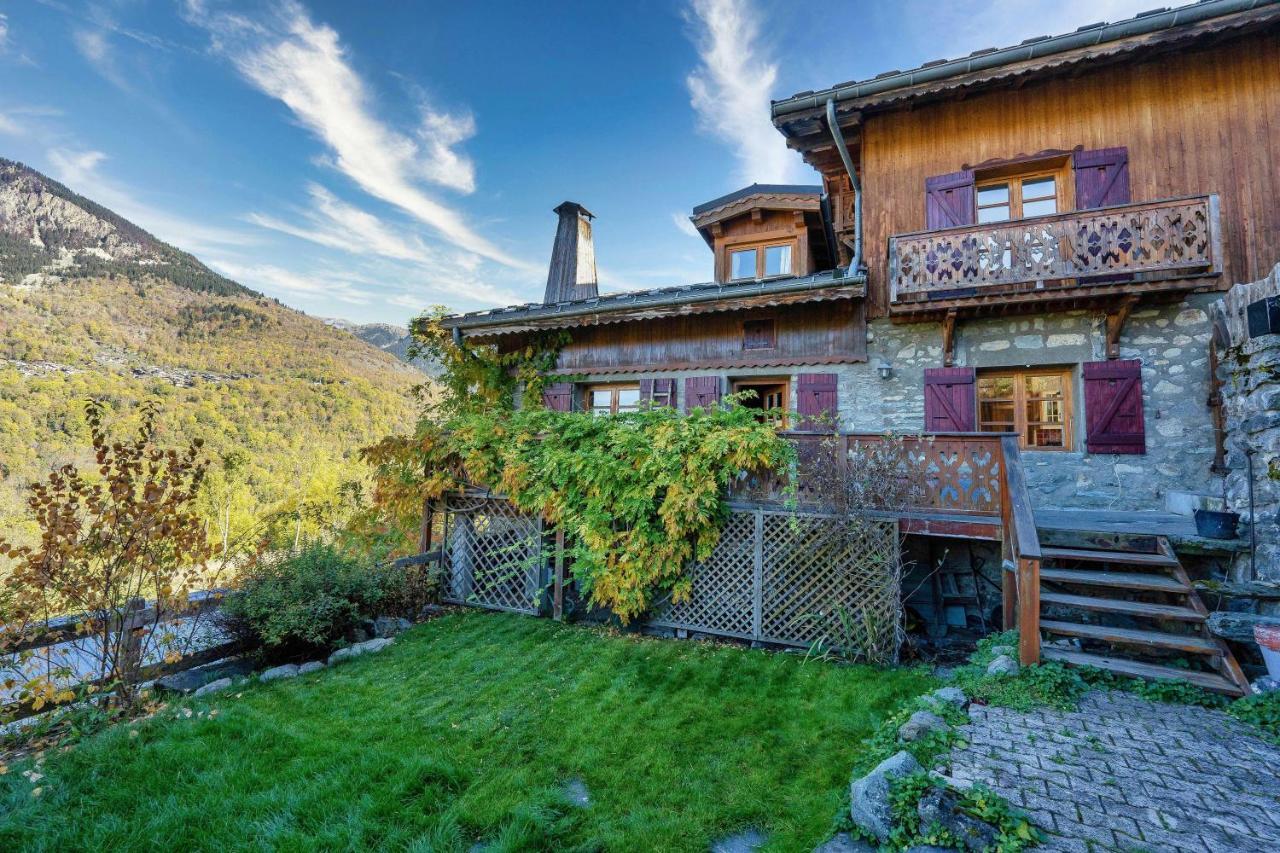 Chalet Magnifique Authentique Au Coeur Des 3 Vallees *