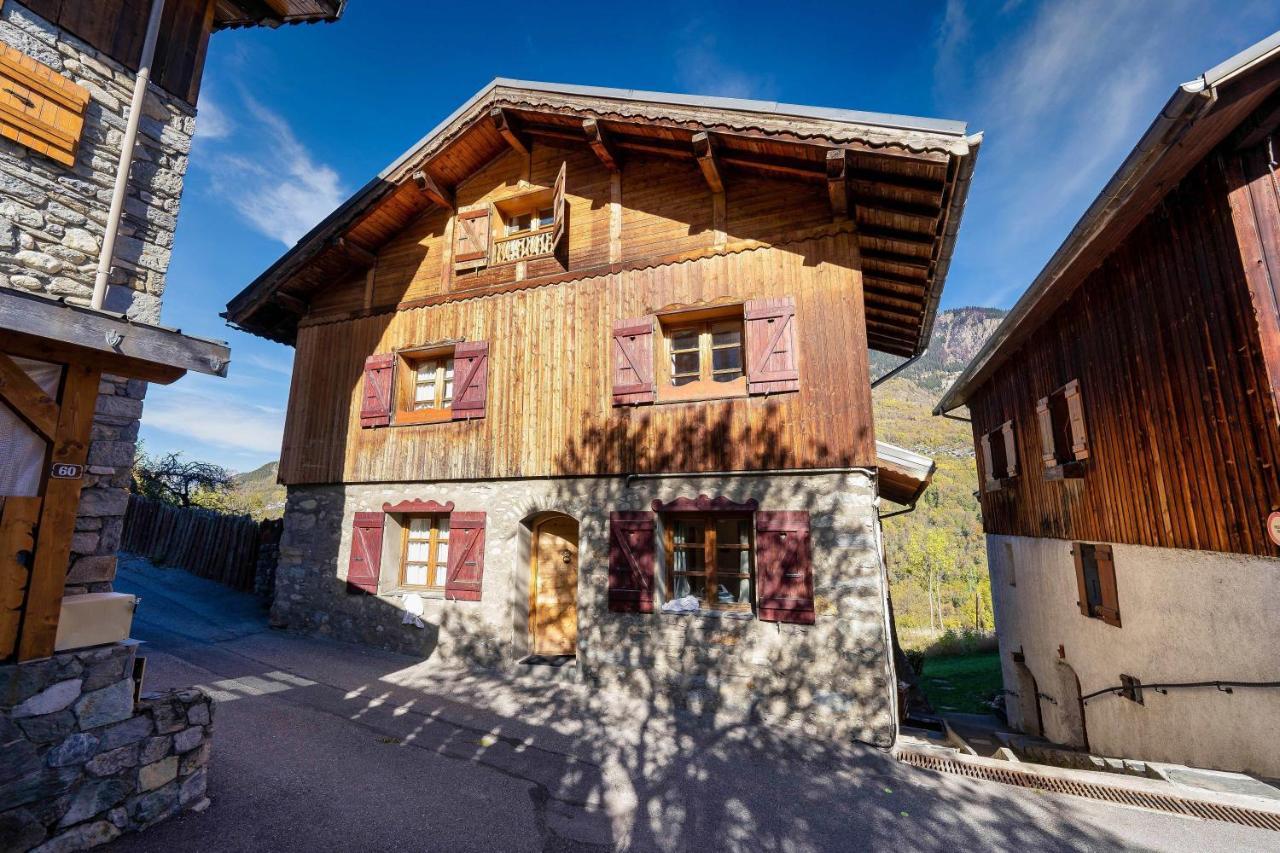Chalé Magnifique Authentique Au Coeur Des 3 Vallees